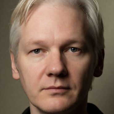 U.S. Urged Ecuador to Act against Julian Assange WikiLeaks